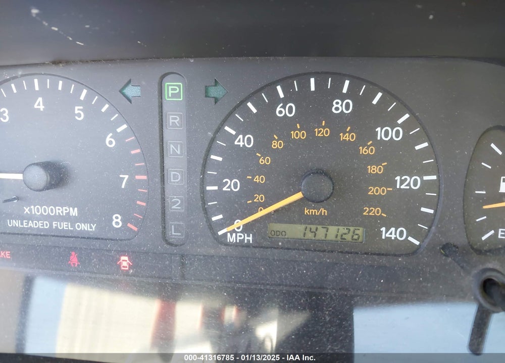 1999 TOYOTA AVALON XL VIN: 4T1BF18B7XU318750