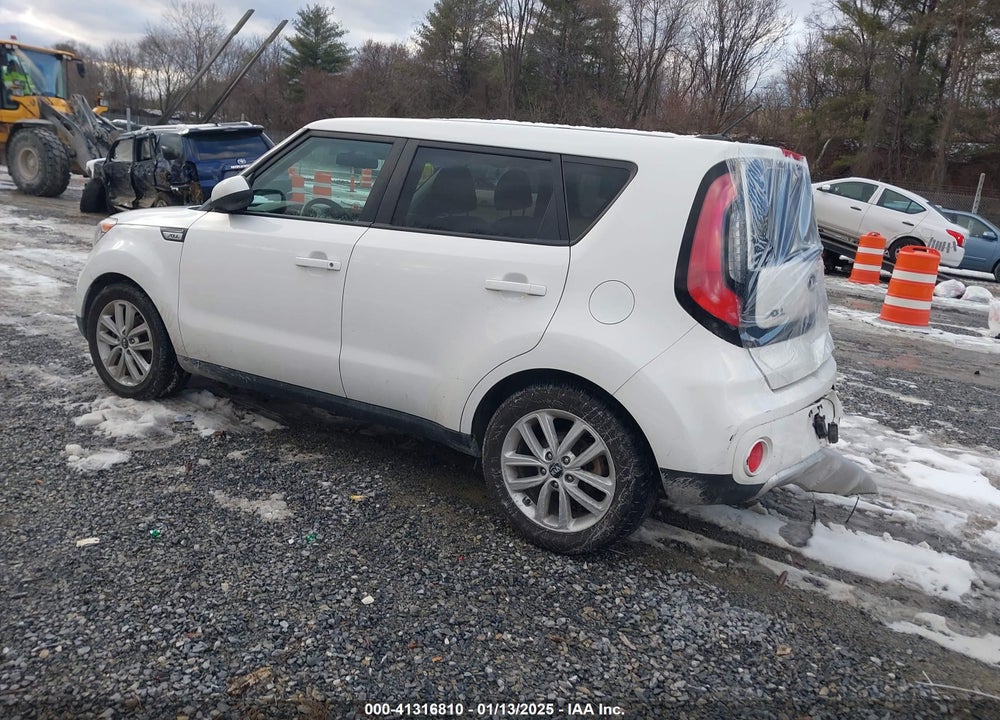 2018 KIA SOUL VIN: KNDJP3A5XJ7610993
