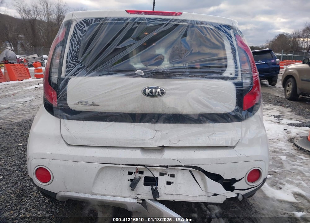 2018 KIA SOUL VIN: KNDJP3A5XJ7610993
