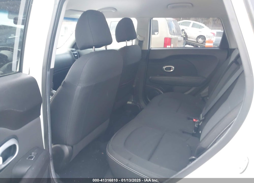 2018 KIA SOUL VIN: KNDJP3A5XJ7610993
