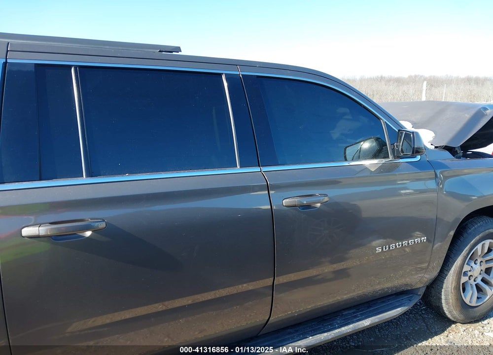 2016 CHEVROLET SUBURBAN LT VIN: 1GNSKHKC3GR152389