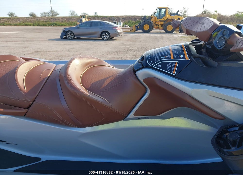 2018 SEADOO --- VIN: YDV22690E818