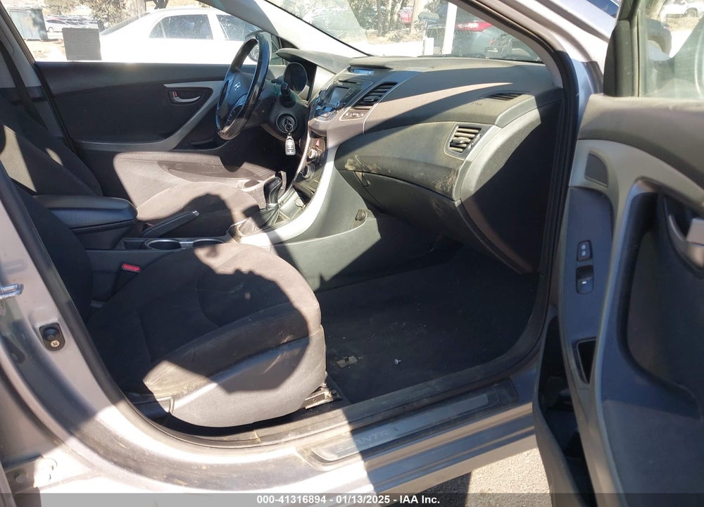 2015 HYUNDAI ELANTRA VIN: KMHDH4AE3FU446278