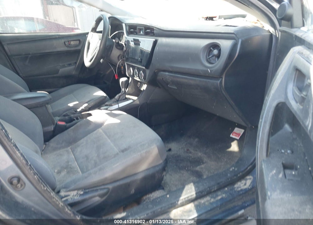 2017 TOYOTA COROLLA VIN: 5YFBURHE4HP676440