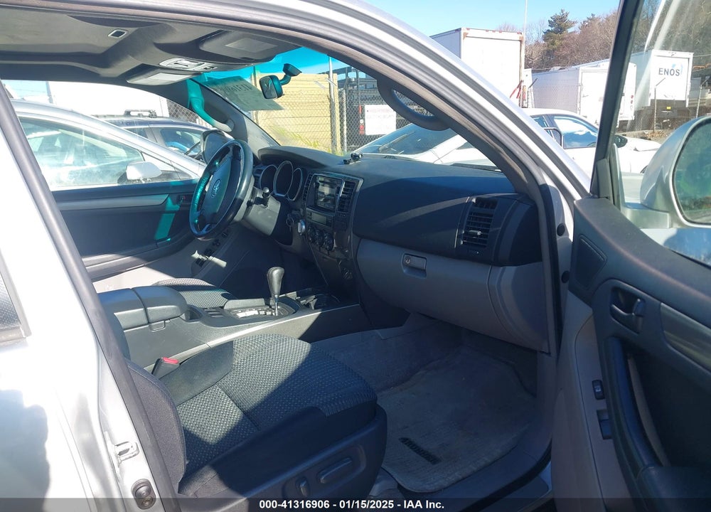 2006 TOYOTA 4RUNNER SR5 SPORT V8 VIN: JTEBT14R460058860