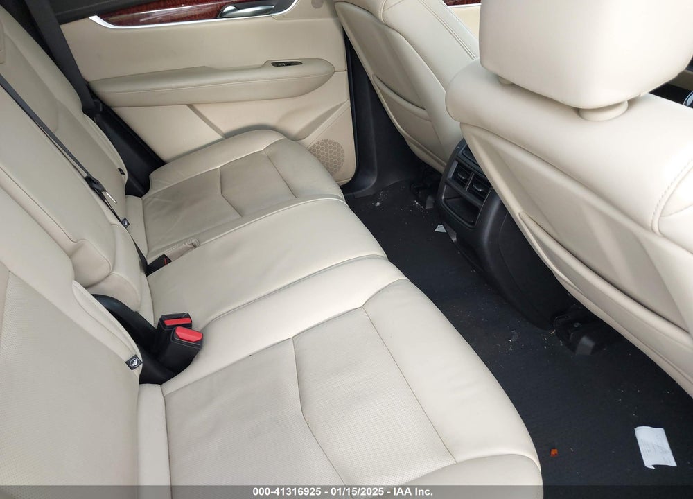2019 CADILLAC XT5 LUXURY VIN: 1GYKNDRS4KZ163796