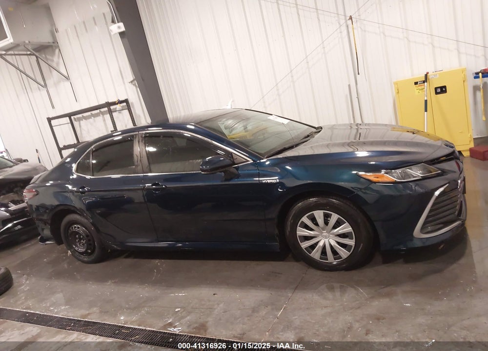 2021 TOYOTA CAMRY VIN: 4T1C31AK6MU566636