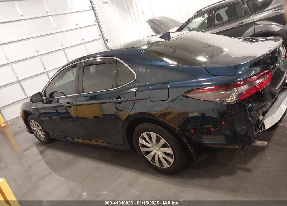 2021 TOYOTA CAMRY VIN: 4T1C31AK6MU566636