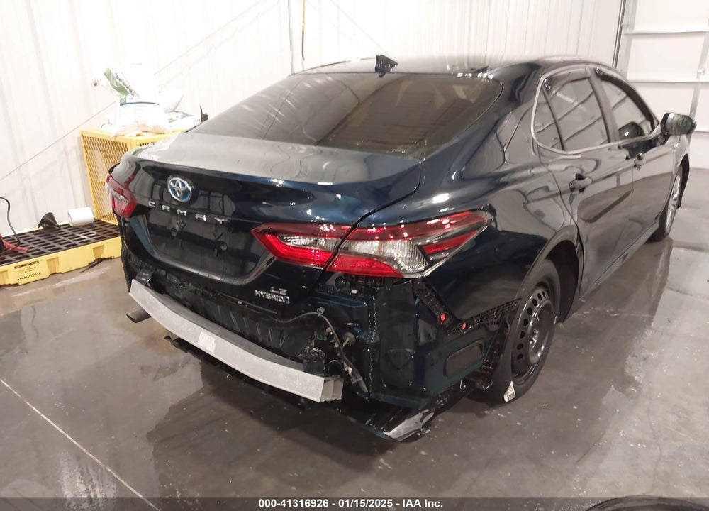 2021 TOYOTA CAMRY VIN: 4T1C31AK6MU566636