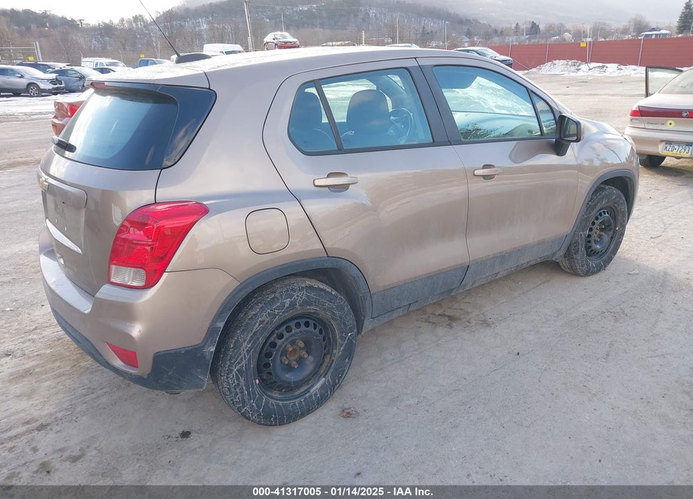 2018 CHEVROLET TRAX LS VIN: 3GNCJKSB5JL309818