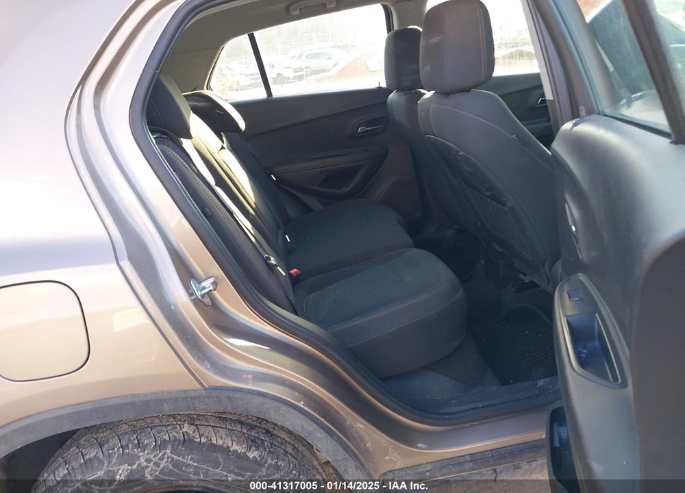 2018 CHEVROLET TRAX LS VIN: 3GNCJKSB5JL309818