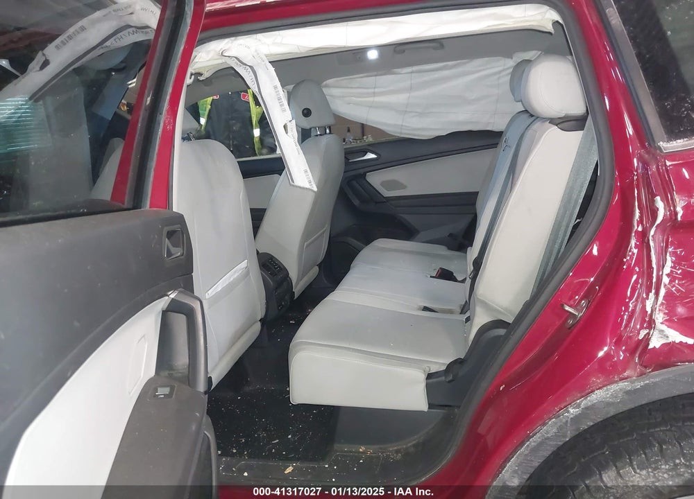 2019 VOLKSWAGEN TIGUAN 2.0T SE/2.0T SEL/2.0T SEL R-LINE/2.0T SEL R-LINE BLACK VIN: 3VV2B7AX2KM061469