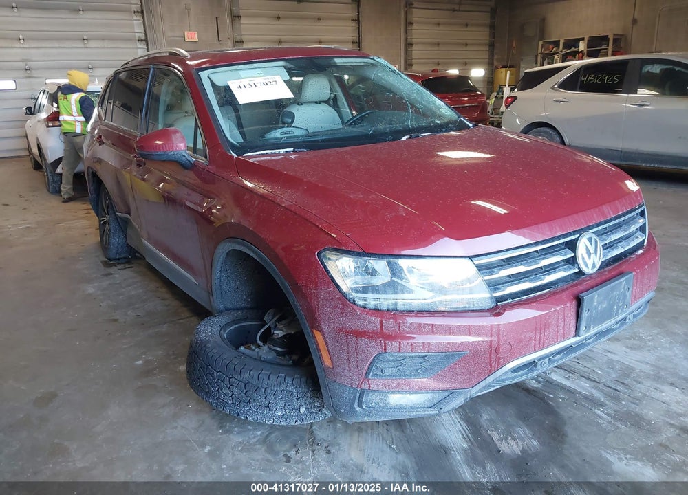 2019 VOLKSWAGEN TIGUAN 2.0T SE/2.0T SEL/2.0T SEL R-LINE/2.0T SEL R-LINE BLACK VIN: 3VV2B7AX2KM061469