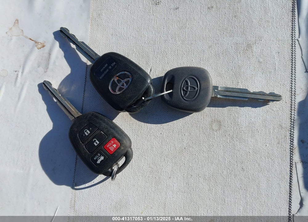 2013 TOYOTA CAMRY VIN: 4T4BF1FK4DR317138