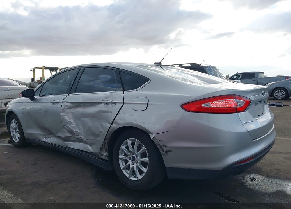2016 FORD FUSION VIN: 3FA6P0G79GR182080
