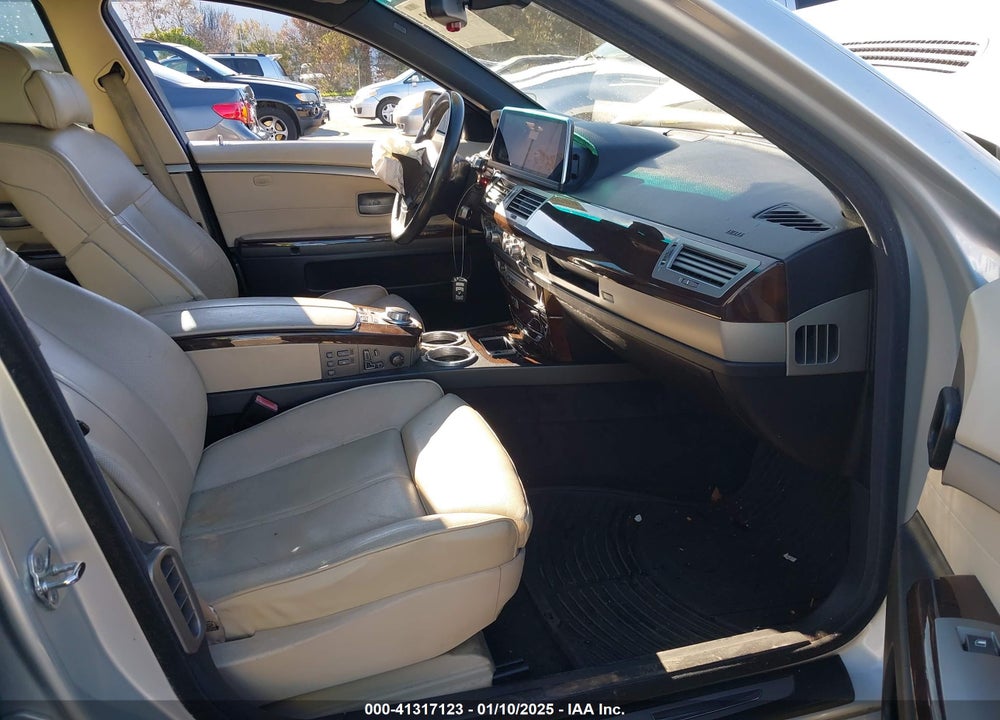 2006 BMW 750I VIN: WBAHL83546DT01756