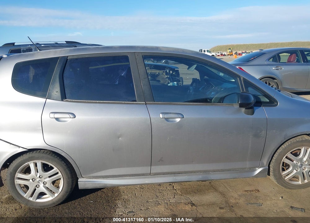 2008 HONDA FIT SPORT VIN: JHMGD38658S050145