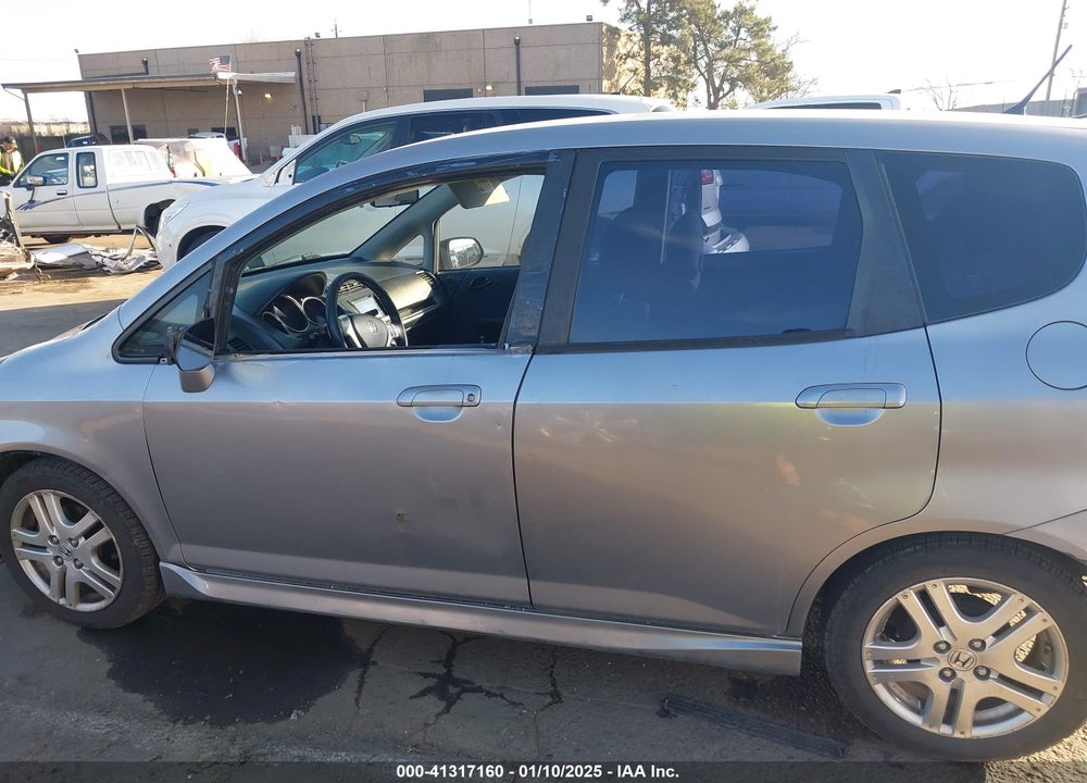 2008 HONDA FIT SPORT VIN: JHMGD38658S050145