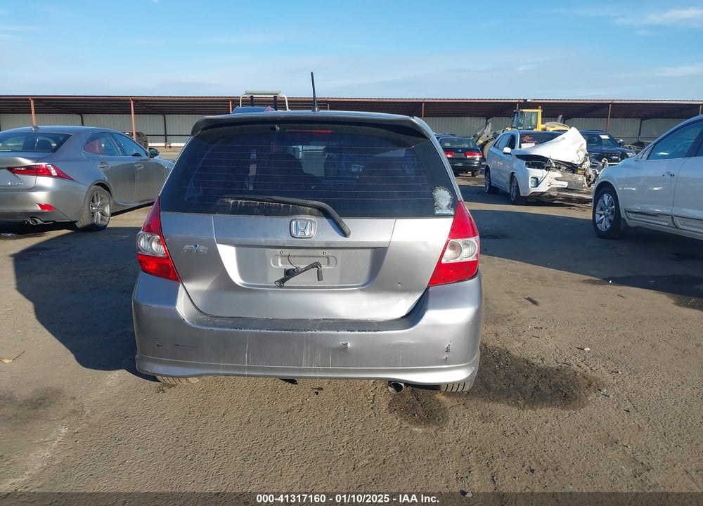 2008 HONDA FIT SPORT VIN: JHMGD38658S050145