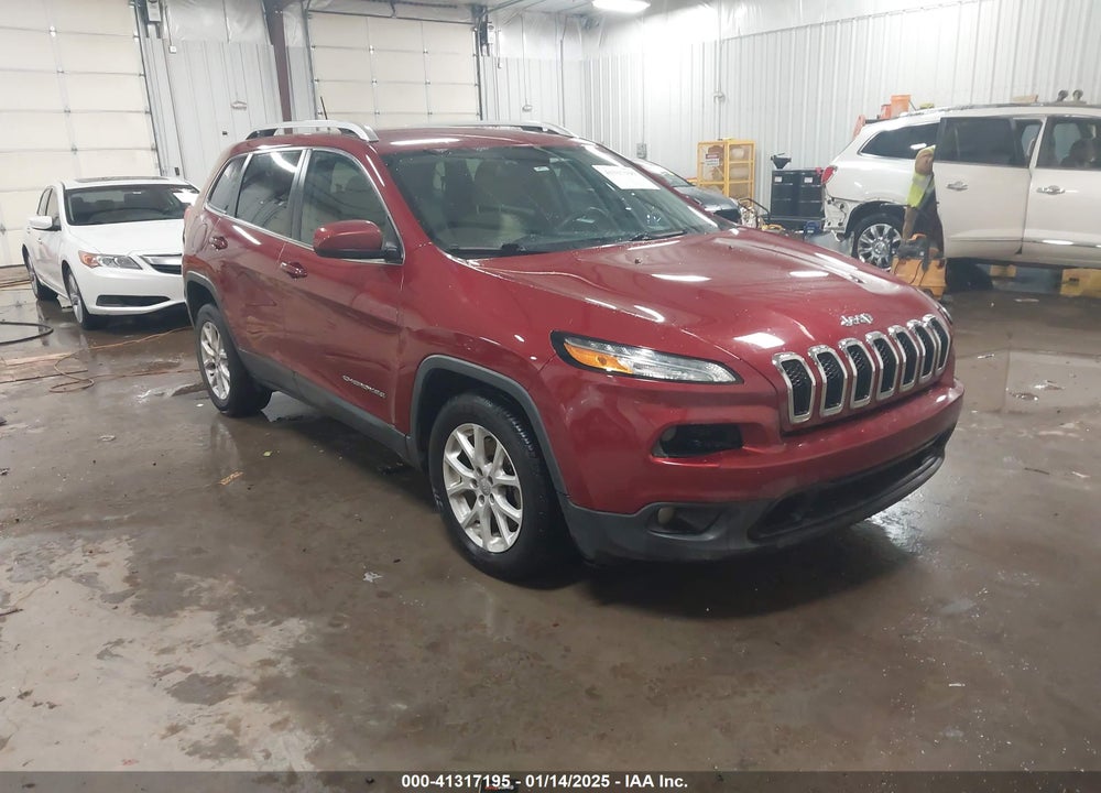 2017 JEEP CHEROKEE LATITUDE FWD VIN: 1C4PJLCS6HW604204