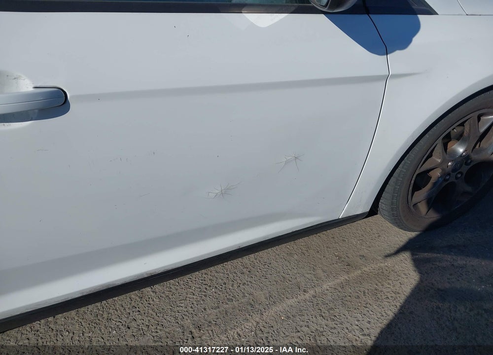 2014 FORD FOCUS VIN: 1FADP3F25EL327349