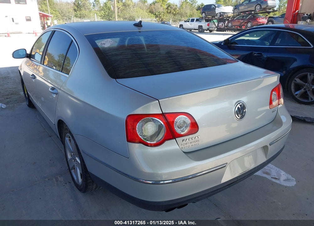 2009 VOLKSWAGEN PASSAT VIN: WVWJK73C79P009702