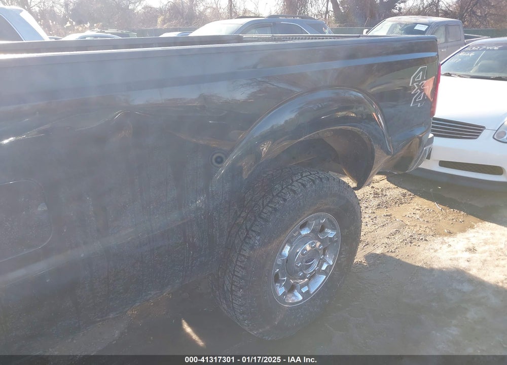 2014 FORD F-250 LARIAT VIN: 1FT7X2B62EEA88583