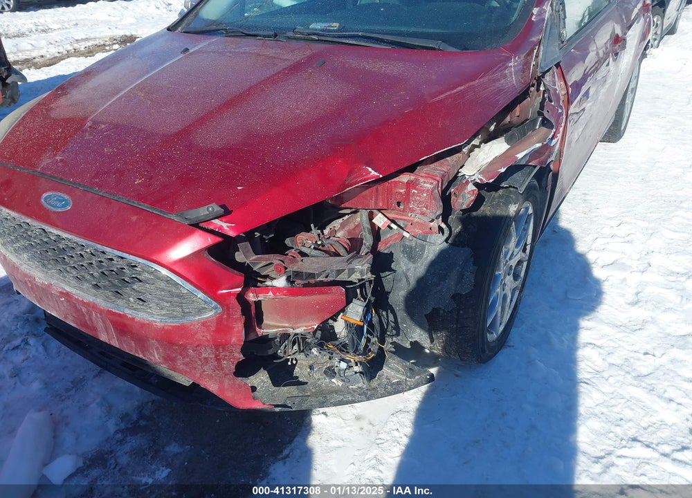 2015 FORD FOCUS VIN: 1FADP3K20FL268587