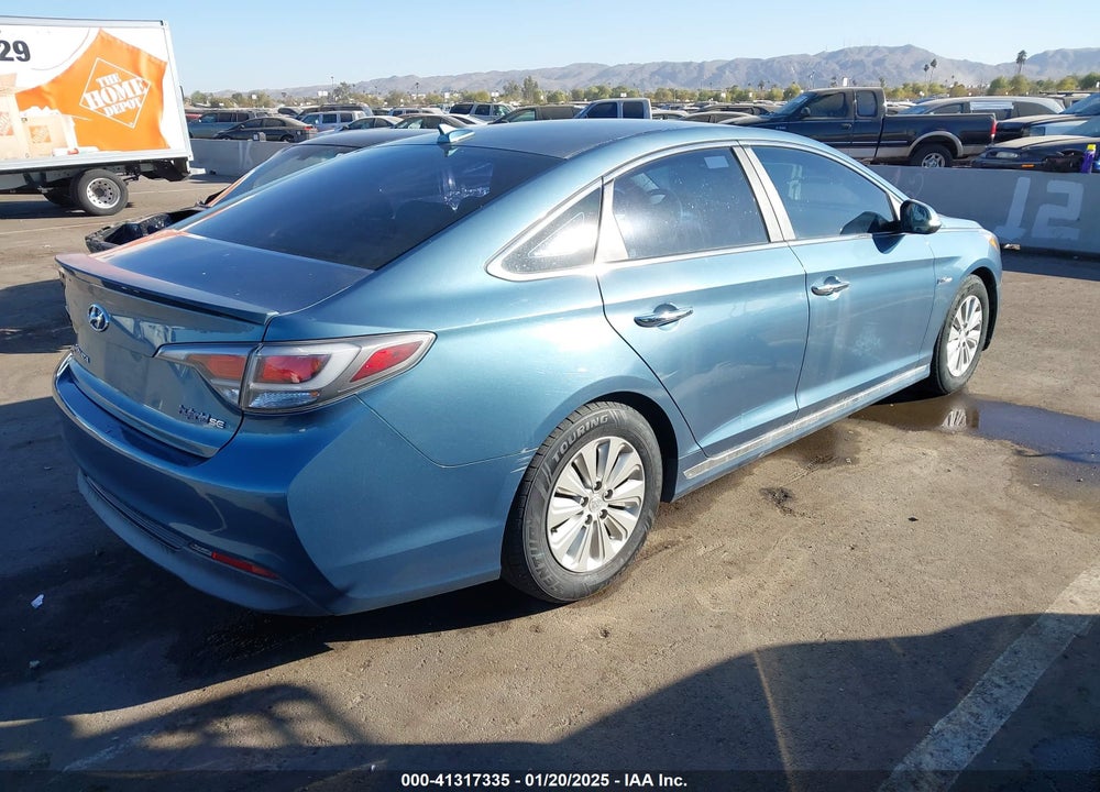 2016 HYUNDAI SONATA HYBRID VIN: KMHE24L17GA009029