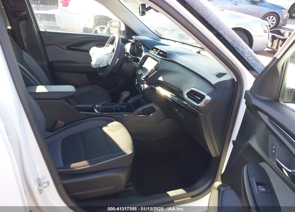 2023 CHEVROLET TRAILBLAZER AWD LT VIN: KL79MRSL9PB214181