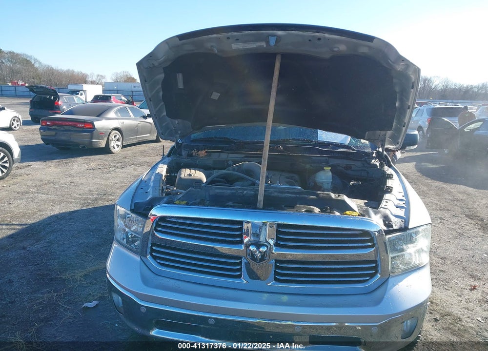 2016 RAM 1500 VIN: 3C6RR7LT9GG164145