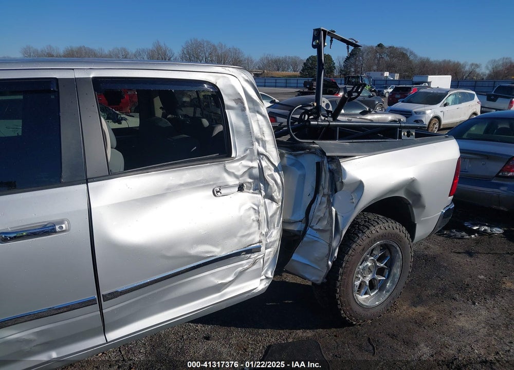 2016 RAM 1500 VIN: 3C6RR7LT9GG164145