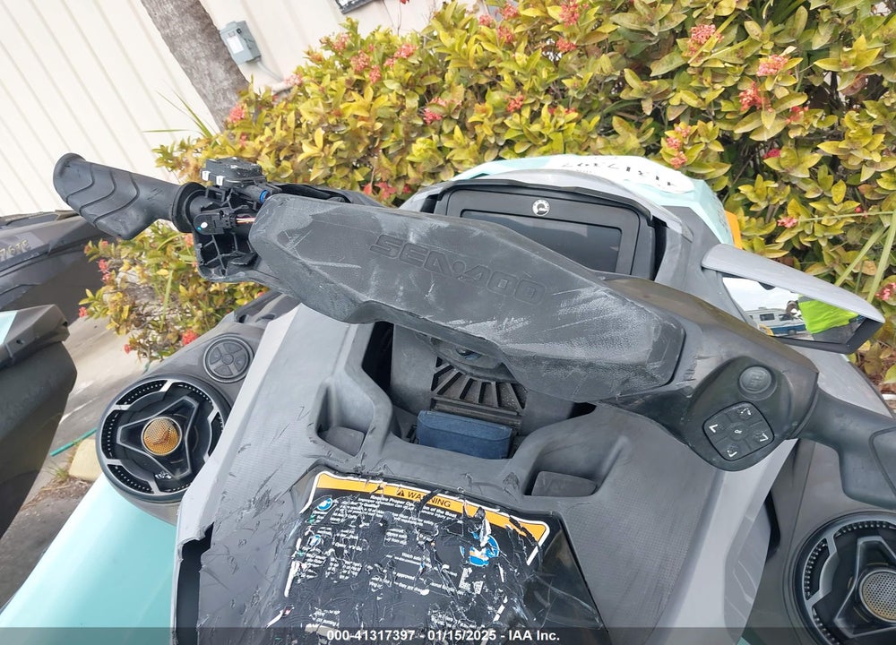 2022 SEA DOO WAKE 155 VIN: YDV44202L122