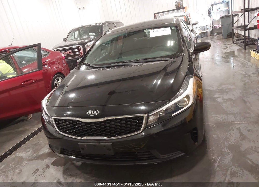 2017 KIA FORTE VIN: 3KPFL4A78HE011397