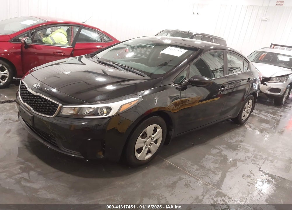 2017 KIA FORTE VIN: 3KPFL4A78HE011397