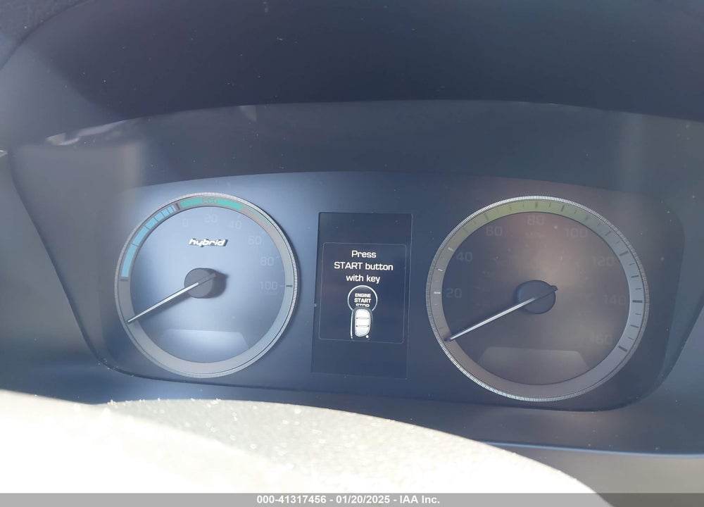 2016 HYUNDAI SONATA VIN: KMHE34L15GA008247