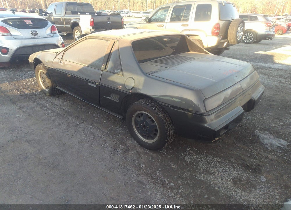 1984 PONTIAC FIERO SE VIN: 1G2AF37R2EP298143