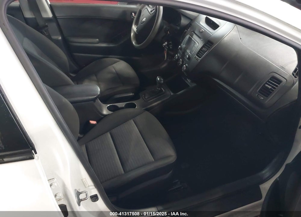 2016 KIA FORTE VIN: KNAFX4A60G5479255