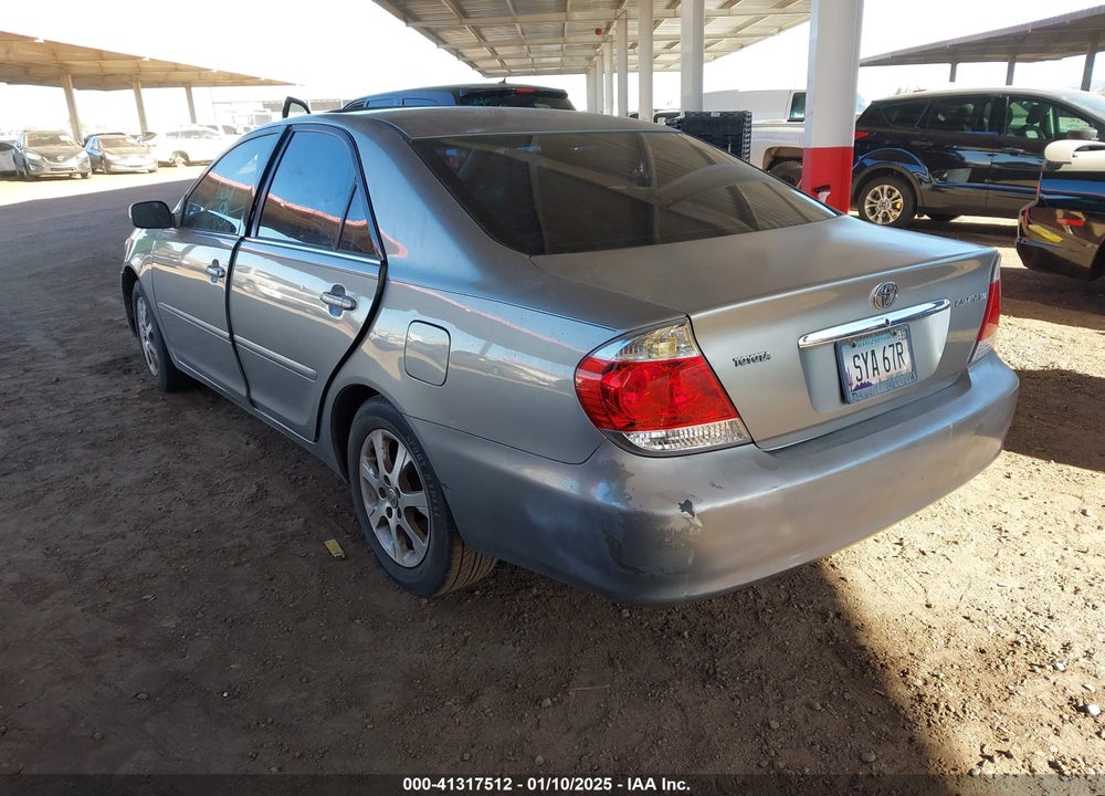 2005 TOYOTA CAMRY XLE VIN: 4T1BE30K75U952244