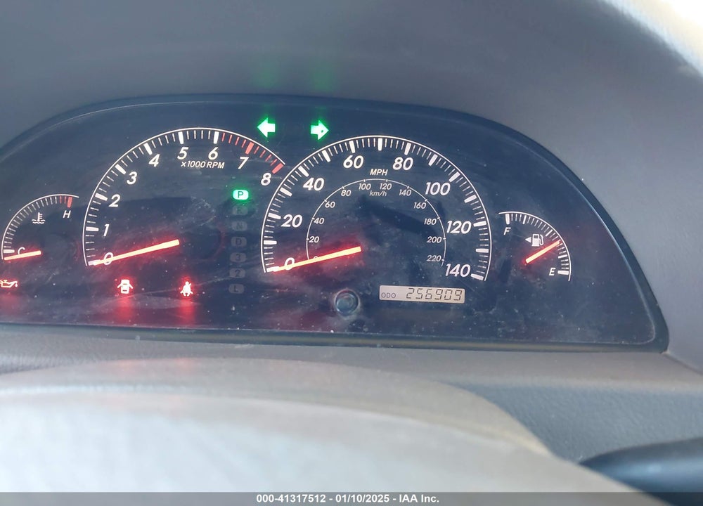 2005 TOYOTA CAMRY XLE VIN: 4T1BE30K75U952244