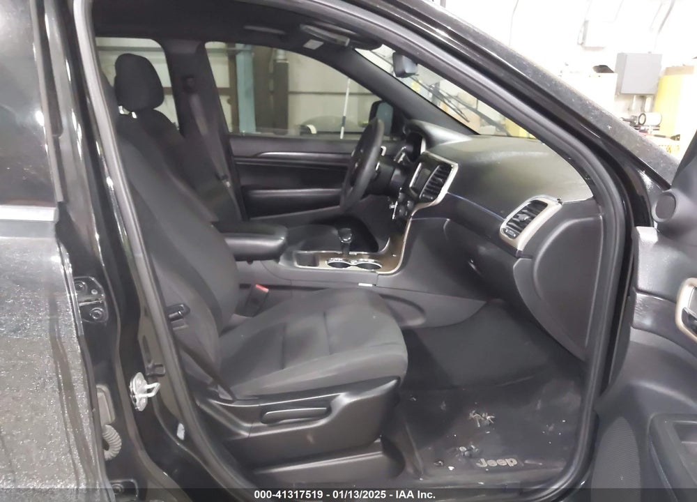 2014 JEEP GRAND CHEROKEE LAREDO VIN: 1C4RJFAG3EC132596