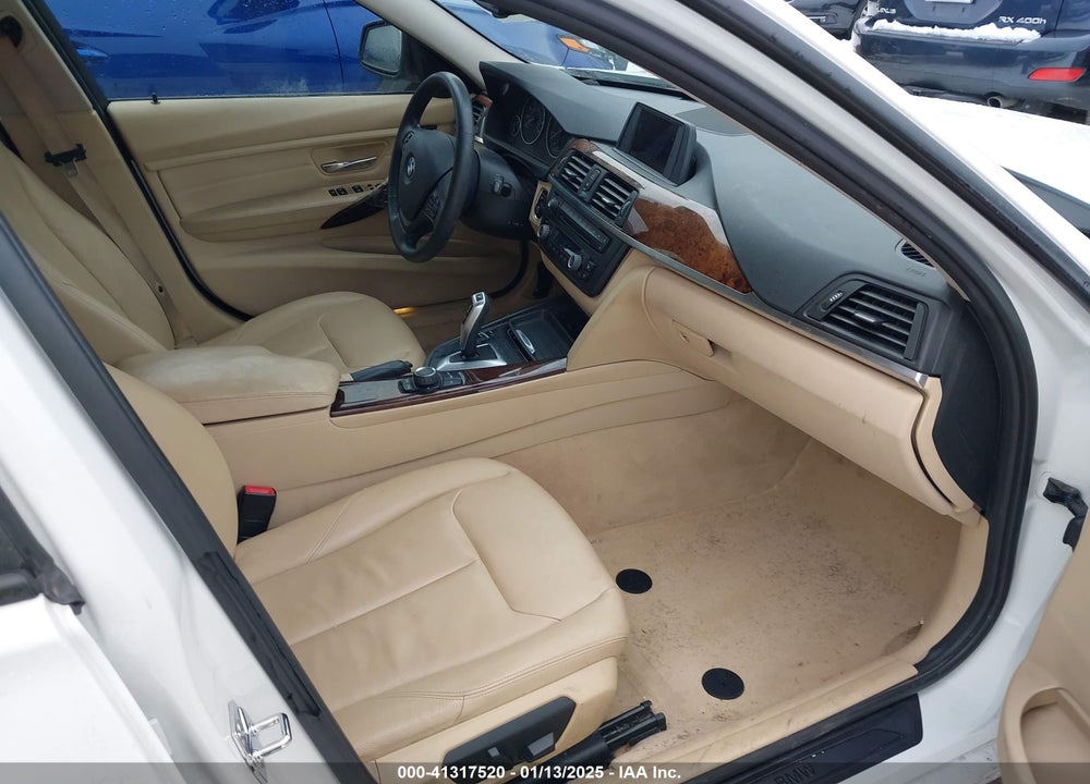 2012 BMW 328 VIN: WBA3A5C56CF341156