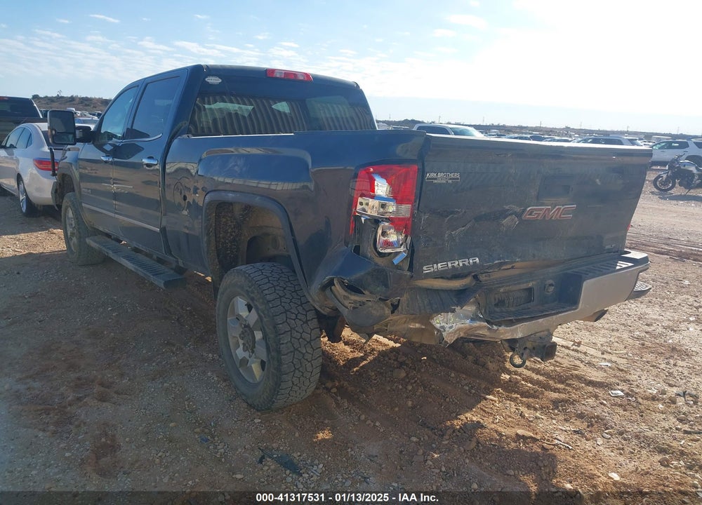 2018 GMC SIERRA 2500HD SLT VIN: 1GT12TEG7JF255622