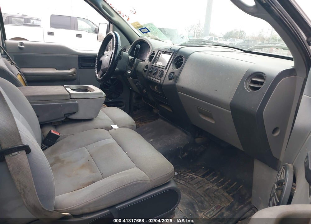 2004 FORD F-150 STX/XL/XLT VIN: 1FTRX12W14KD85668