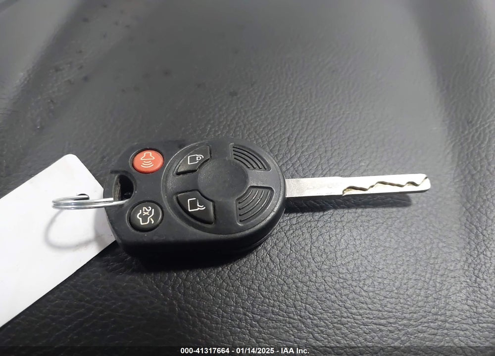 2015 FORD FOCUS VIN: 1FADP3K26FL324693