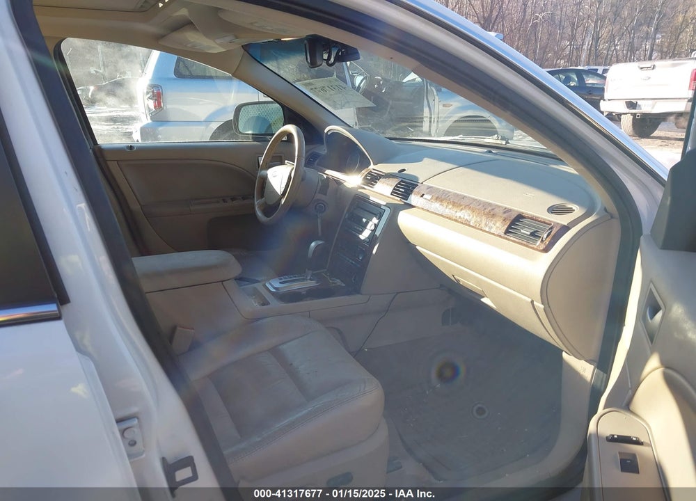 2006 FORD FIVE HUNDRED VIN: 1FAHP27156G105454