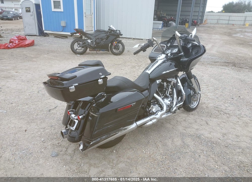2016 HARLEY-DAVIDSON FLTRXS ROAD GLIDE SPECIAL VIN: 1HD1KTM1XGB645089