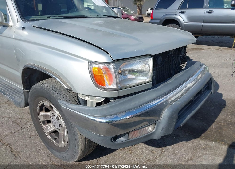 2000 TOYOTA 4RUNNER SR5 VIN: JT3GN86R7Y0163099