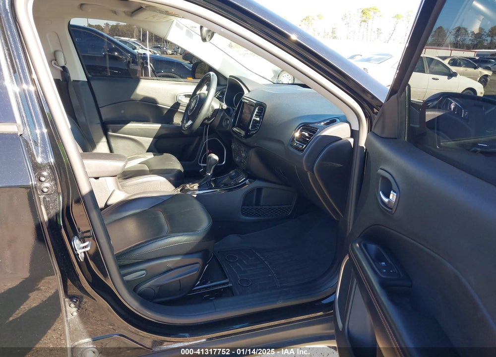 2018 JEEP COMPASS VIN: 3C4NJDCBXJT115247