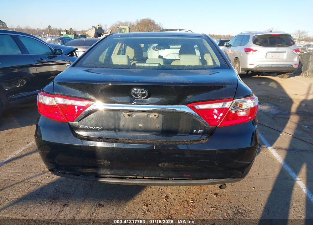 2015 TOYOTA CAMRY LE VIN: 4T1BF1FK6FU487532
